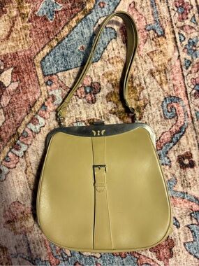 Olive Green / Nude Leather Purse